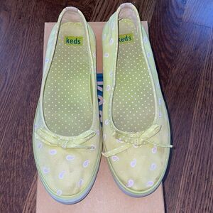 Keds Knack Wasabi green slip on cloth flats in original box